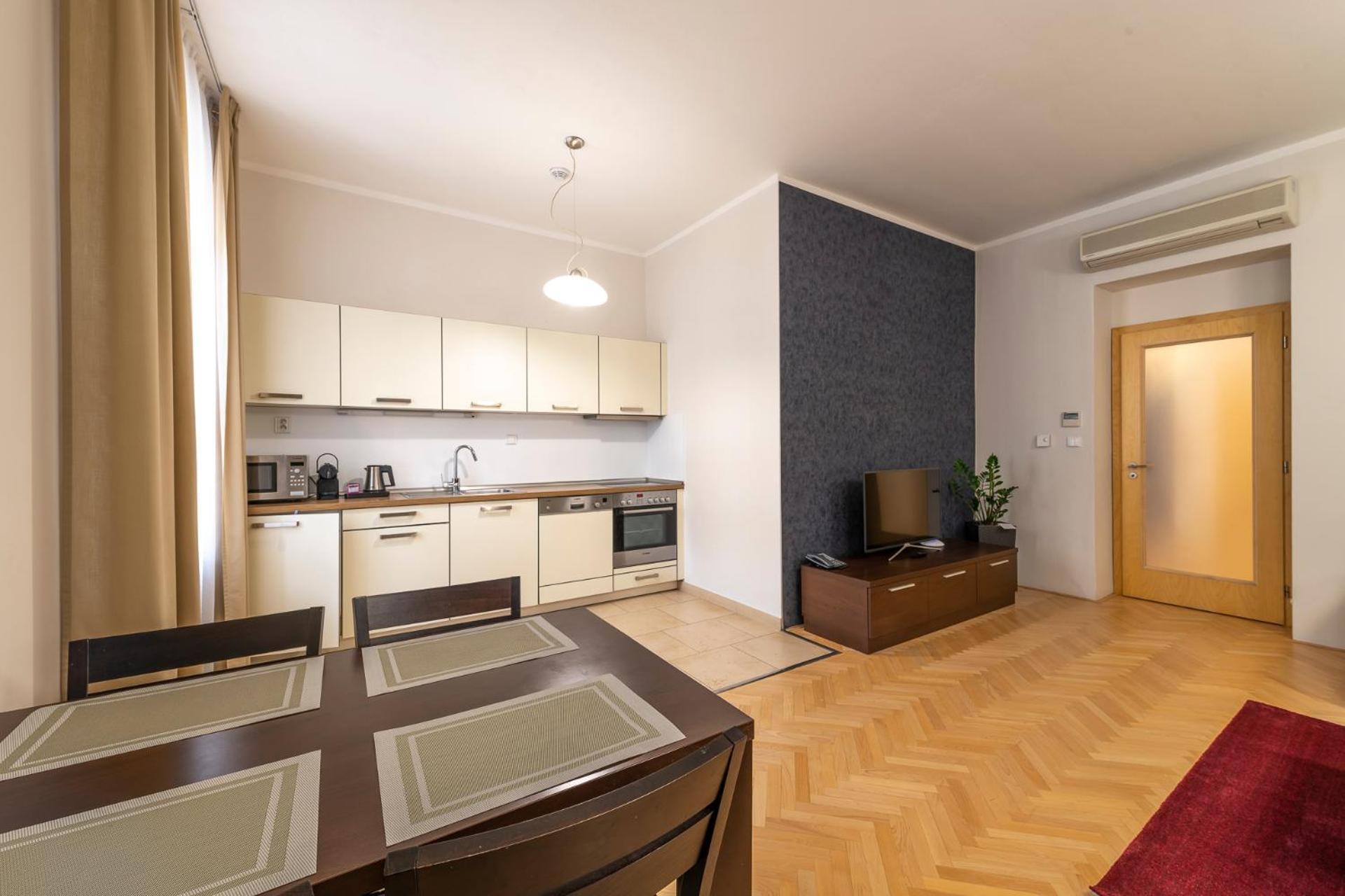 Rezidence Ostrovni Aparthotel Praha Ruang foto