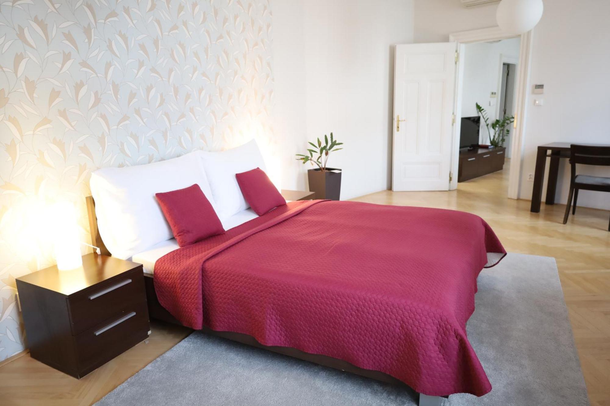 Rezidence Ostrovni Aparthotel Praha Bagian luar foto